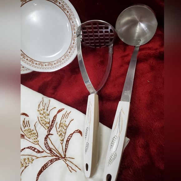 Corelle Corning Summer Impressions Bread Plate Bundle - Picture 3 of 5